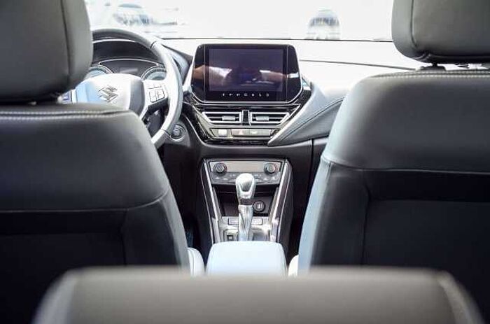Suzuki Sonstiges S-Cross AT 1.5 DJ HYBRID ALLGRIP Comfort+ TOP !
