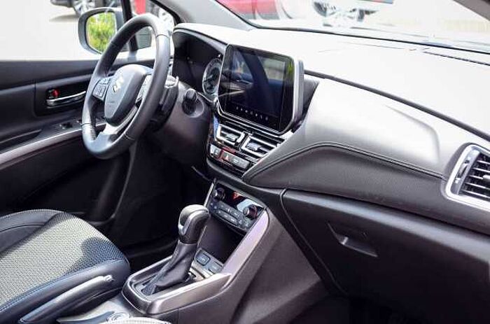Suzuki Sonstiges S-Cross AT 1.5 DJ HYBRID ALLGRIP Comfort+ TOP !