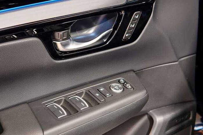 Honda CR-V e:HEV ADVANCE AWD+ STYLEPAKET+AHK+Allseason