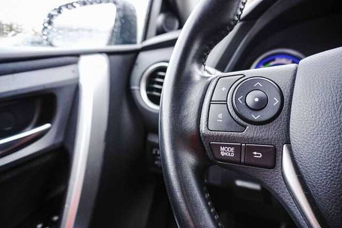 Toyota Auris Touring Sports Hybrid Edition