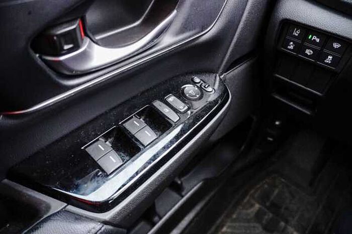 Honda CR-V 1.5 T 4WD Lifestyle AHK Allwetterreifen!