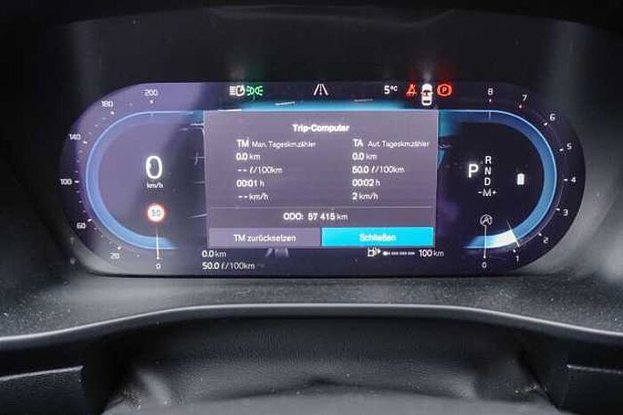 Volvo XC40 2WD Core B3 Mild-Hyb. AUTOM. ACC AHK