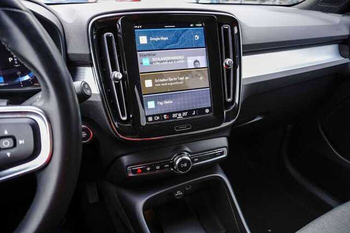 Volvo XC40 2WD Core B3 Mild-Hyb. AUTOM. ACC AHK