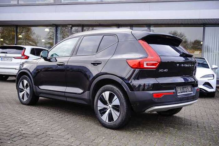 Volvo XC40 2WD Core B3 Mild-Hyb. AUTOM. ACC AHK