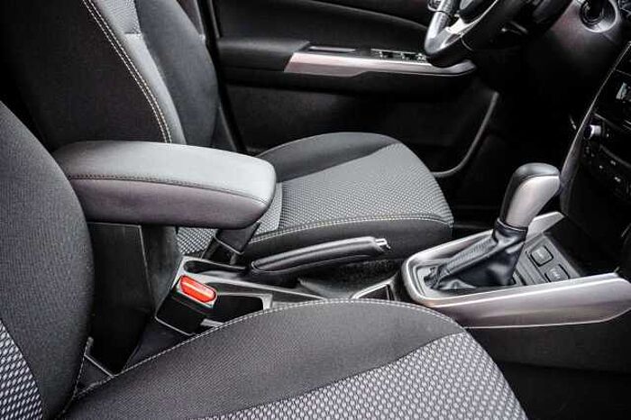 Suzuki Vitara VITARA 1.4 Hybrid COMFORT AT/AHK/ALLWETTER