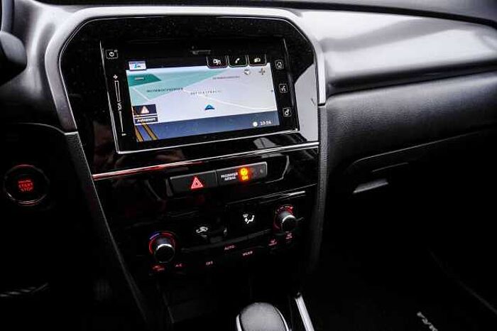 Suzuki Vitara VITARA 1.4 Hybrid COMFORT AT/AHK/ALLWETTER