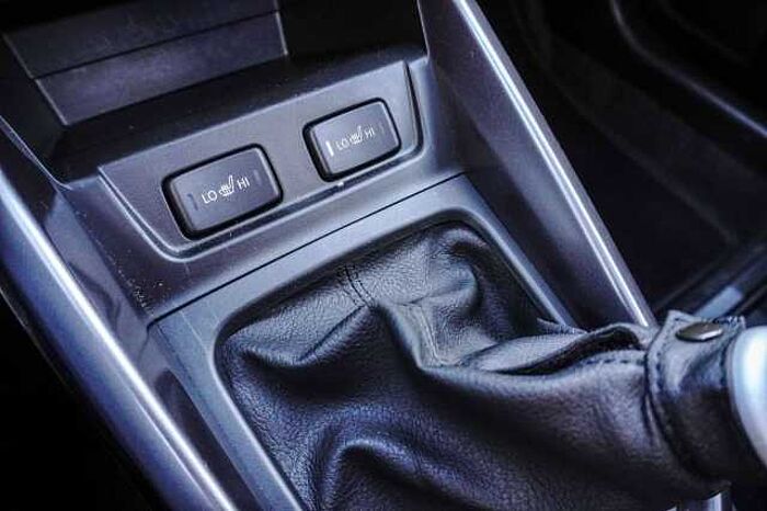 Suzuki Vitara 1.4 BOOST HYBRID Comfort+ mit AHK