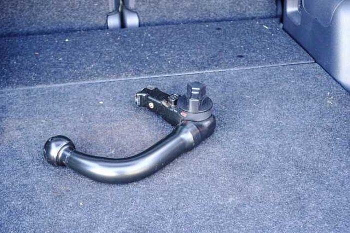 Mitsubishi Eclipse Cross 2.4 PLUG-IN 4WD PLUS Select Black