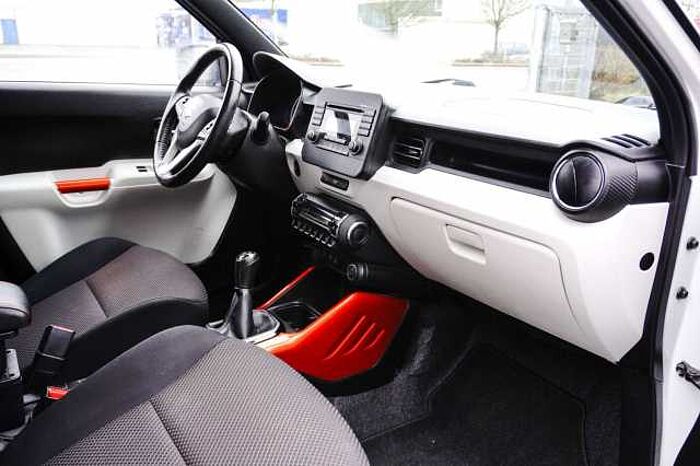 Suzuki Ignis Intro Edition+