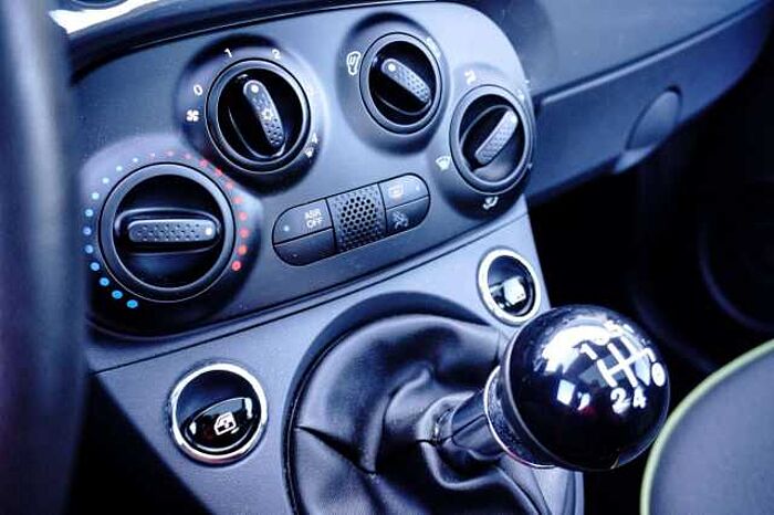 Fiat 500 8fach bereift, HU neu, nur 9.922km!