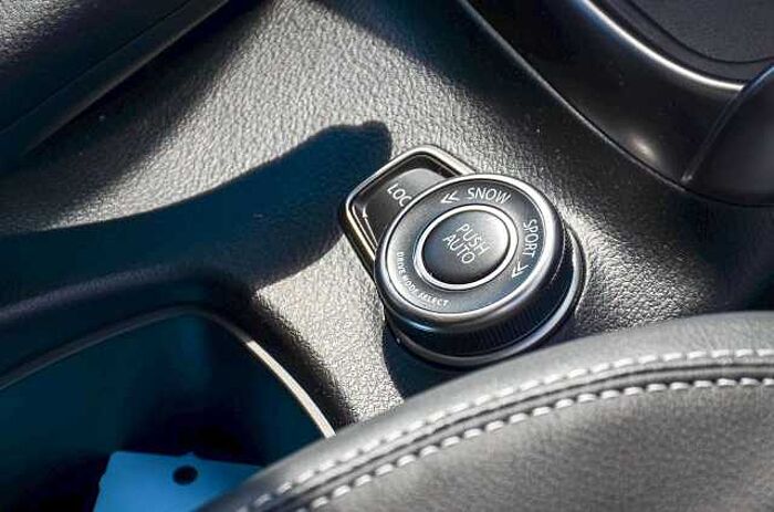 Suzuki Sonstige S-Cross 1.5 DUALJET HYBRID Comfort+ ALLGRIP+AHK