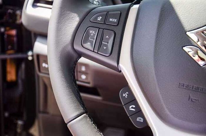 Suzuki Sonstige S-Cross 1.5 DUALJET HYBRID Comfort+ ALLGRIP+AHK