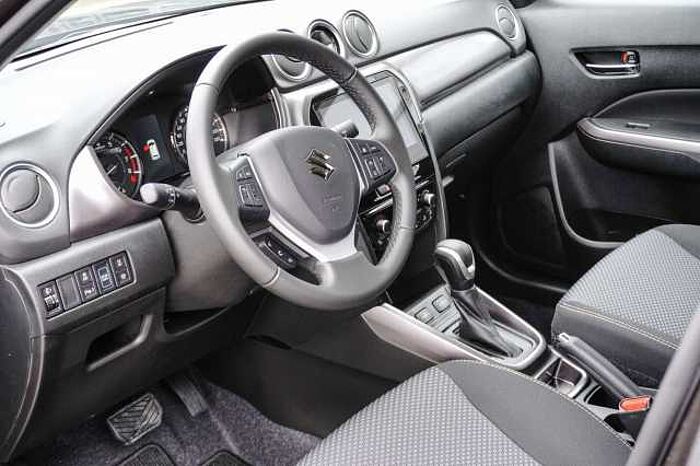 Suzuki Vitara 1.5 DUAJET Hybrid Comfort AGS 2WD MOD.`25
