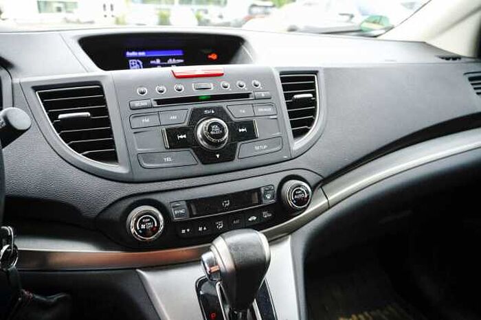 Honda CR-V Elegance 4WD AHK GANZJAHRESREIFEN!
