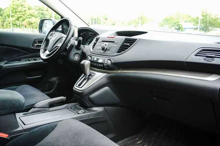 Honda CR-V Elegance 4WD AHK GANZJAHRESREIFEN!