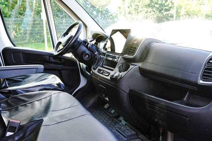 Fiat Ducato L2H2 Kasten mit Standheizung + AHK
