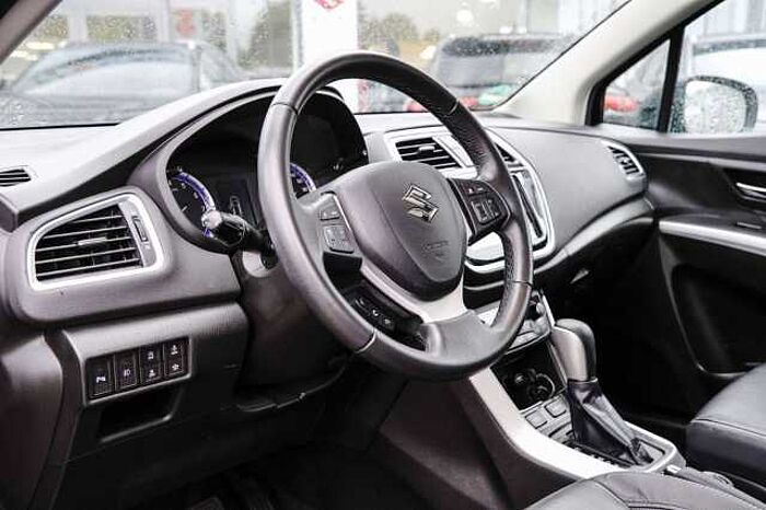 Suzuki Sonstige SX4 S-Cross 1.4 BJ Comfort+PLUS Automatik ALLRAD