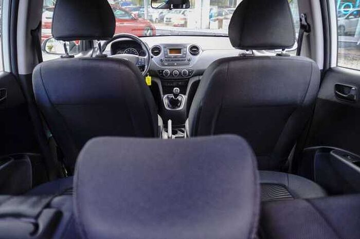 Hyundai i10 1.0 Trend Klima + Sitz- und Lenkradheizung