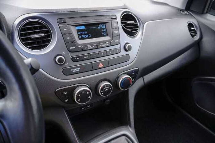 Hyundai i10 1.0 Trend Klima + Sitz- und Lenkradheizung