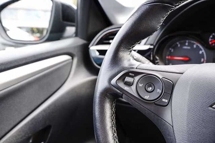 Opel Corsa F 1.2 Turbo Edition mit Lenkradheizung