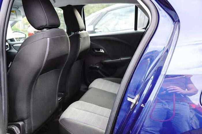 Opel Corsa F 1.2 Turbo Edition mit Lenkradheizung