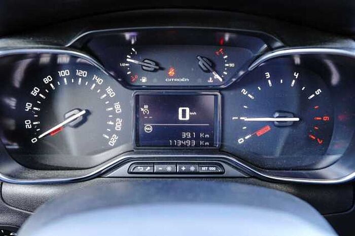 Citroen C3 PureTech SHINE HU neu / 8-fach-bereift