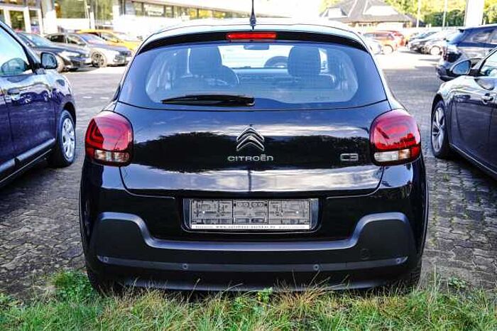 Citroen C3 PureTech SHINE HU neu / 8-fach-bereift